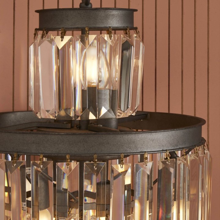 Lampe à poser esprit années 50, avec pampilles