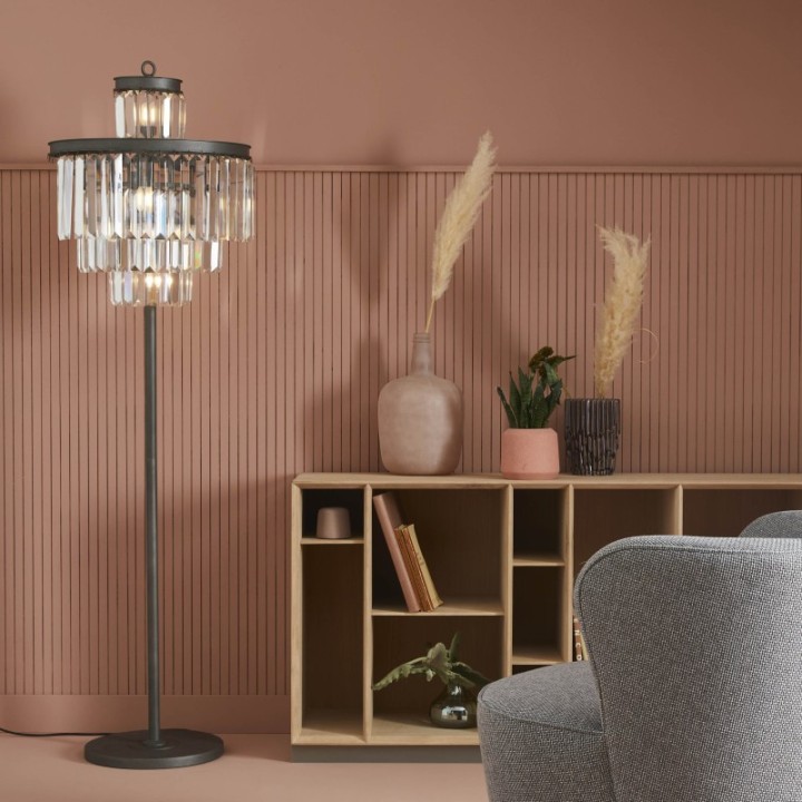 Lampe prête à poser esprit années 50, pampilles en verre