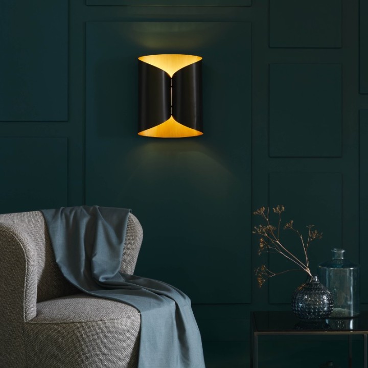 Applique murale, luminaire vintage en métal noir, intérieur doré
