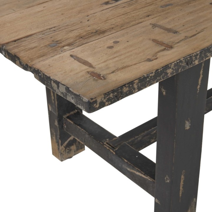 Table primitive 240