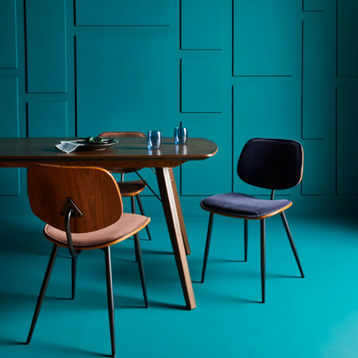 Chaise vintage Olympia en velours bleu