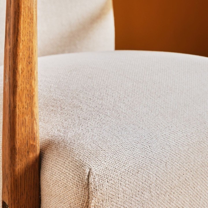 Fauteuil Jacques esprit scandinave en lin et chêne massif