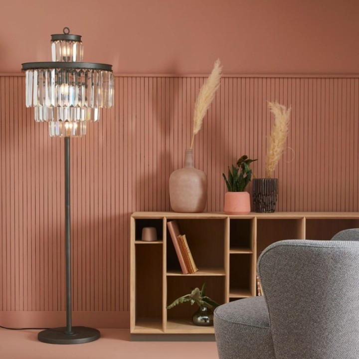 Lampe prête à poser esprit années 50, pampilles en verre
