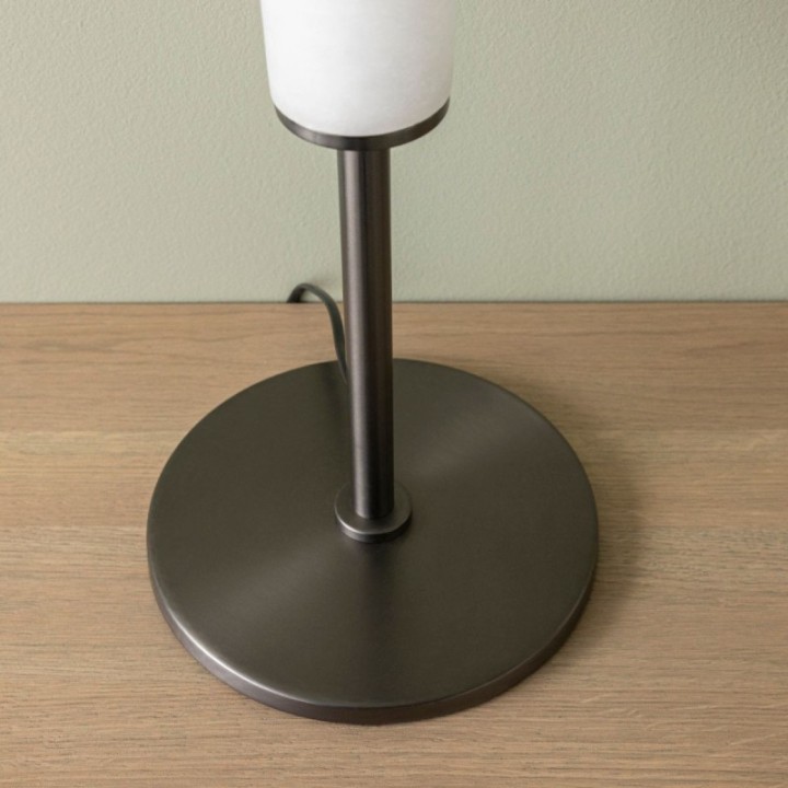 Lampe à poser en albâtre et métal MONTAIGNE