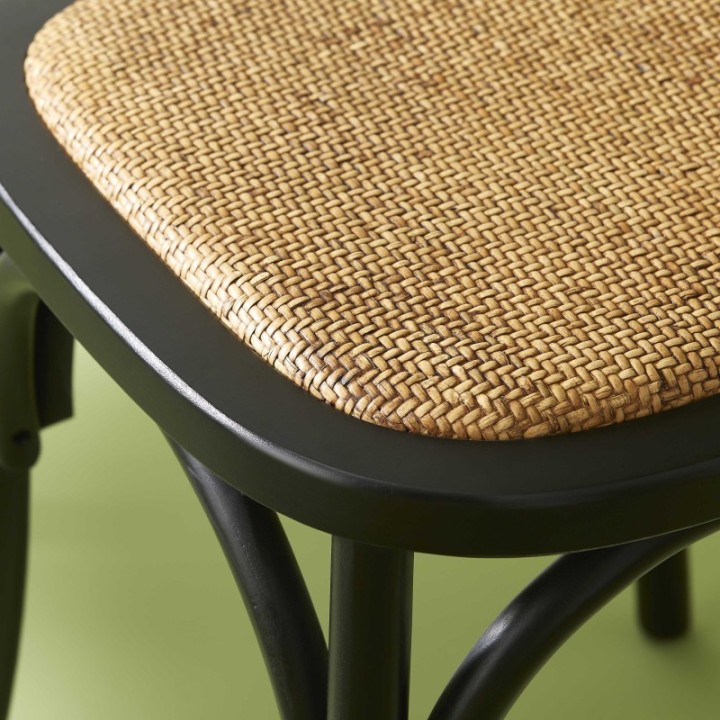 Lot de 2 chaises noires assise rotin BISTROT