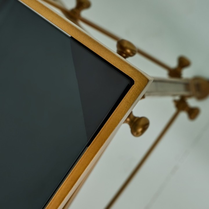 Console Pompadour